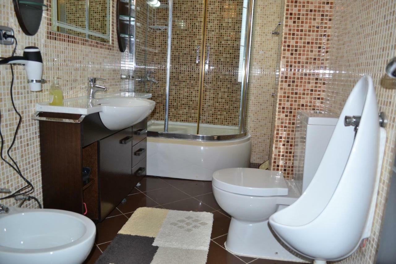 Penthouse 4 Bedrooms Apartment Vlore Exterior photo