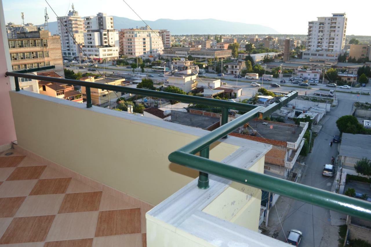 Penthouse 4 Bedrooms Apartment Vlore Exterior photo