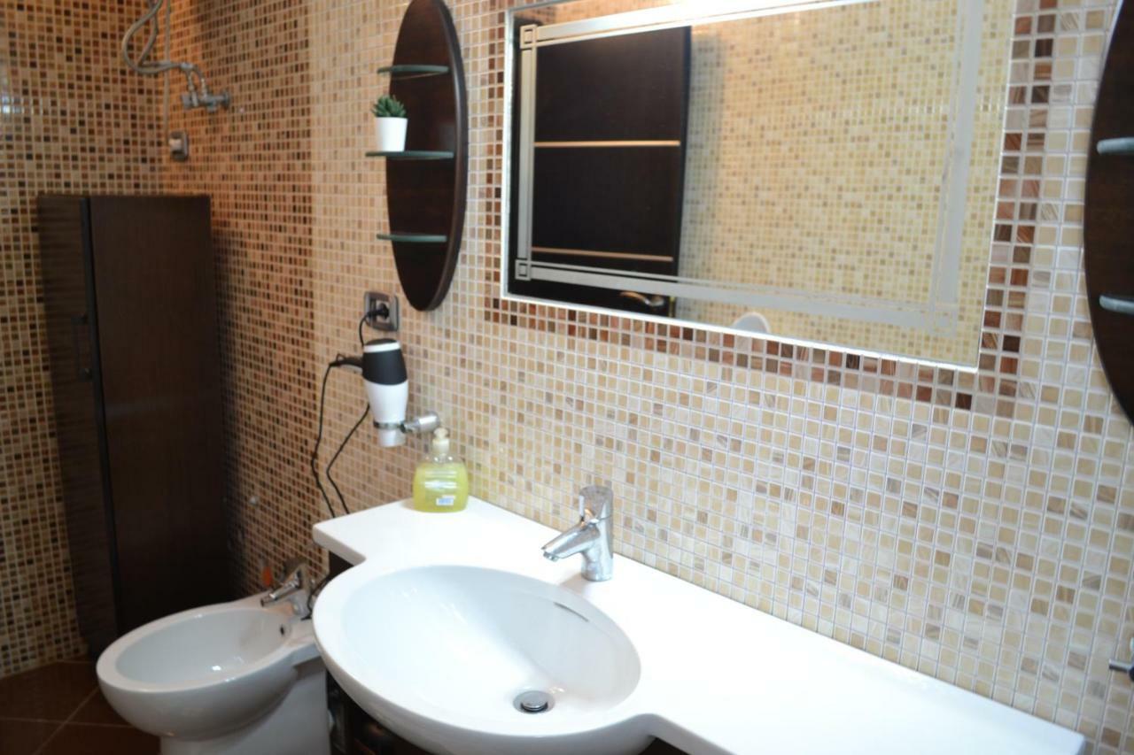 Penthouse 4 Bedrooms Apartment Vlore Exterior photo